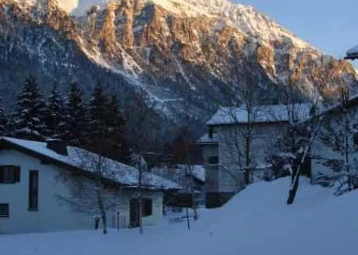 Clois Mohn By Interhome